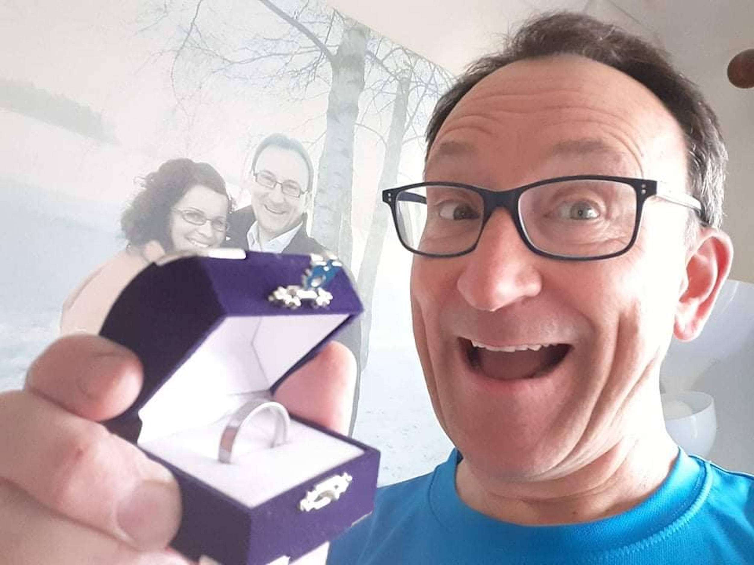 Tourists thrilled as Scots use What3Words to track down lost wedding ring