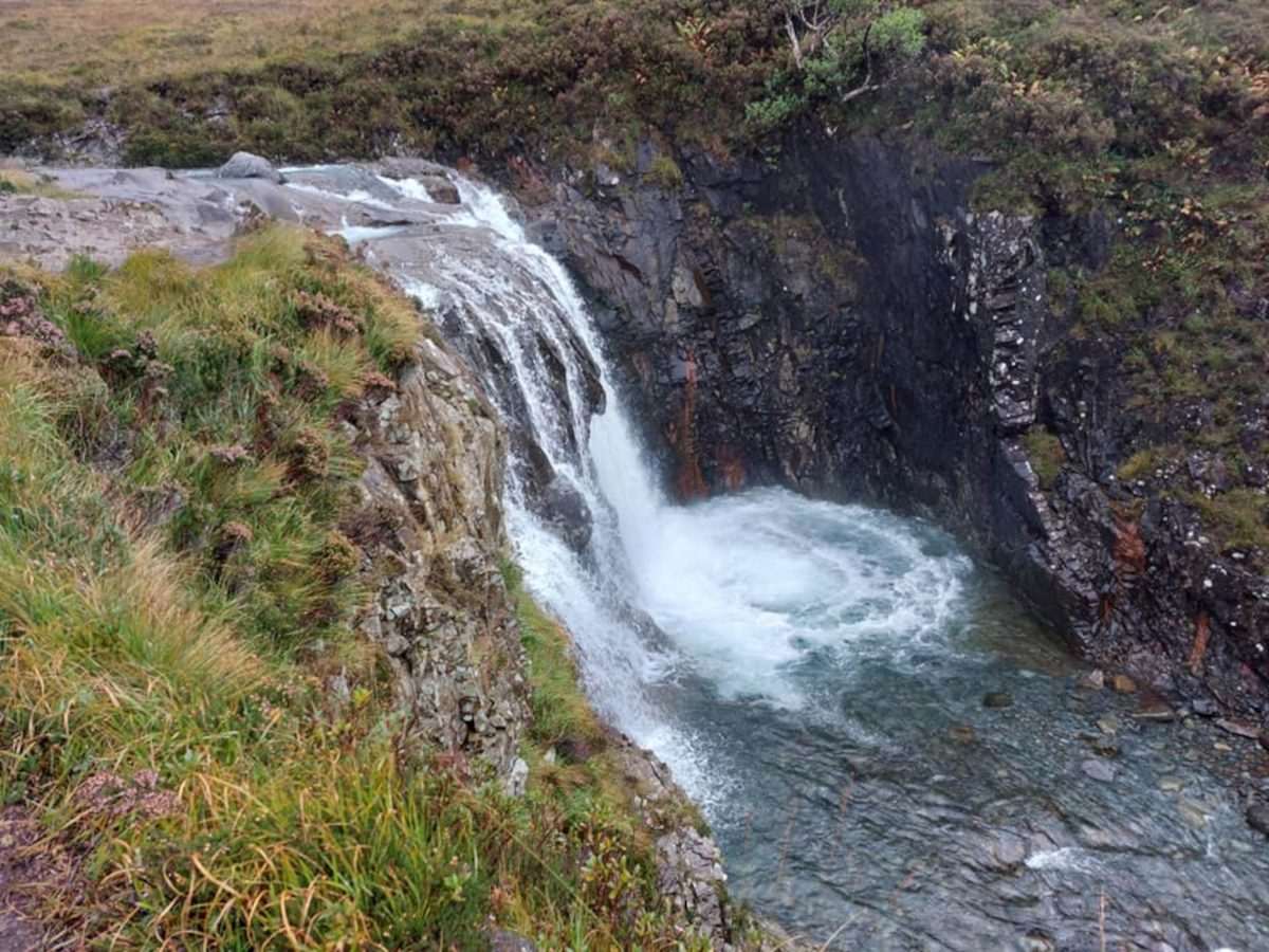 Newlyweds spotted risking their lives at ridge of fairy pools waterfall