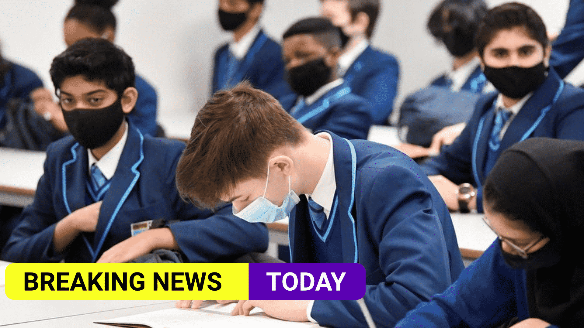 School pupils may need to wear masks again if Covid cases rise -
