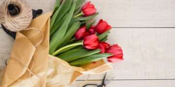 Blooming hope: how floristry is helping refugee women flourish in the UK