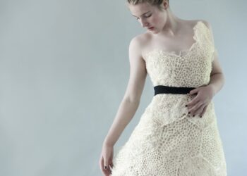 In pictures: the garments grown from seed - Positive News