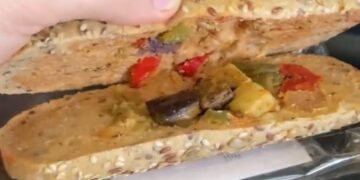 EasyJet customer shocked after paying £5 for baguette with scattered veg