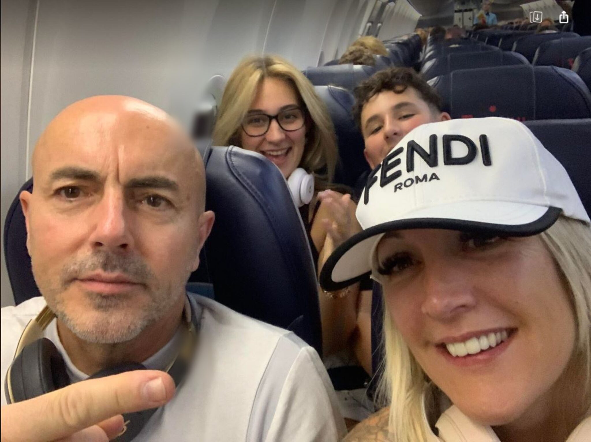 TUI customer fuming after spending £4,000 on holiday but without suitcase