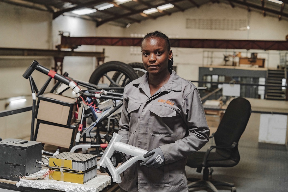 Women made: Africa’s electric motorbike revolution - Positive News
