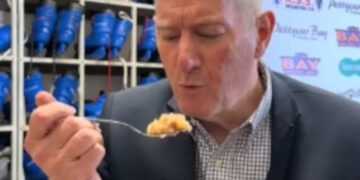 Candian ice hockey coach tries stovies for the first time after deal