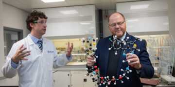 UK Science Minister opens new drug discovery research centre