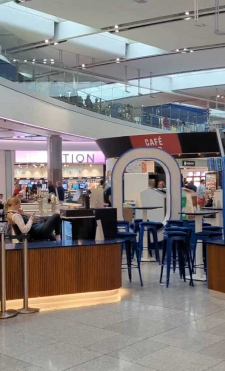 Video shows alcohol free bar devoid of customers at Dublin Airport