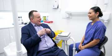 Dental clinic to welcome 500 new NHS patients after reopening