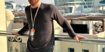 Who is behind successful crypto projects?