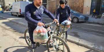 The para-cyclists risking it all to deliver aid in Gaza