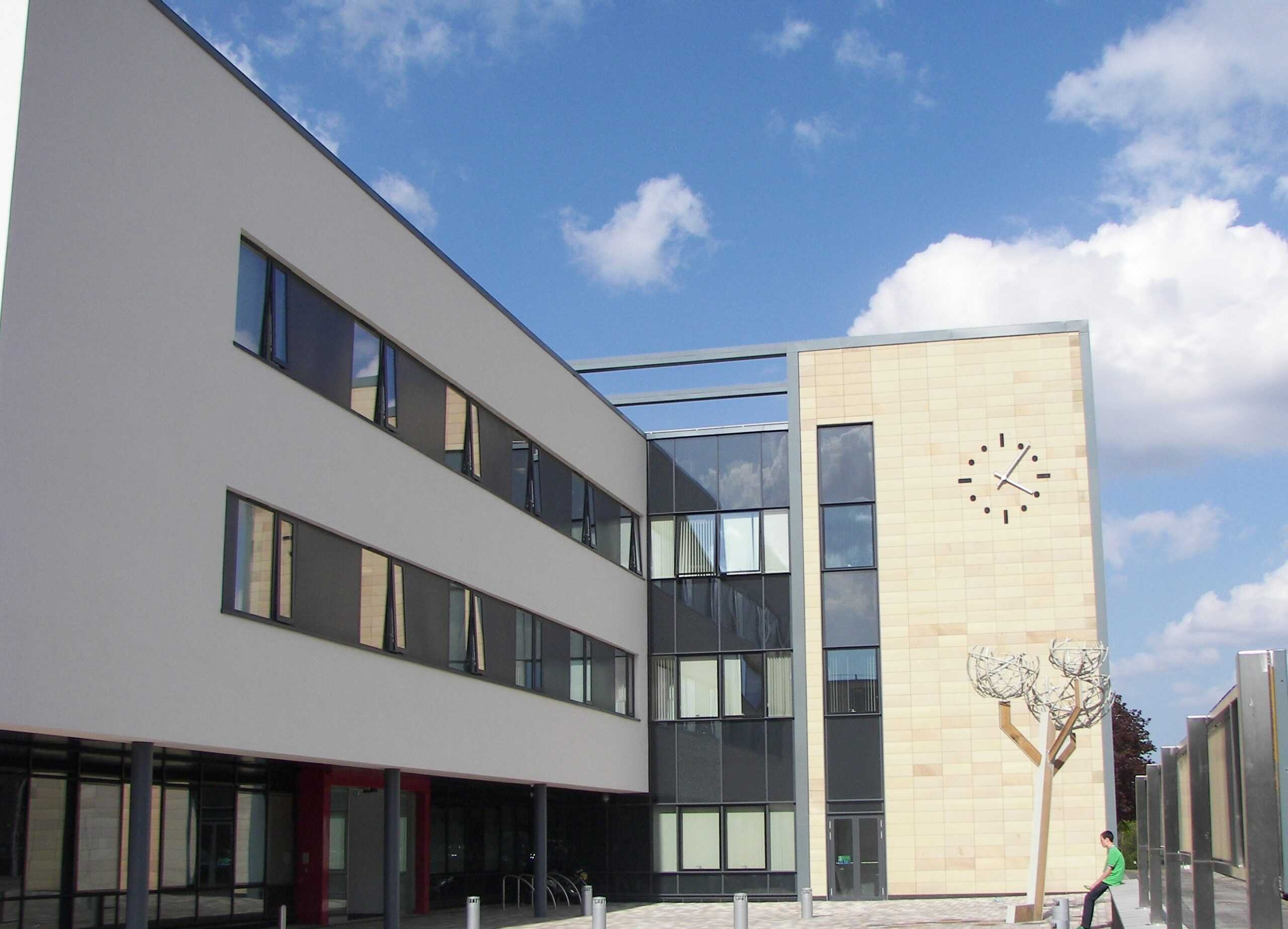 Dental clinic to add up to 2000 patients following expansion