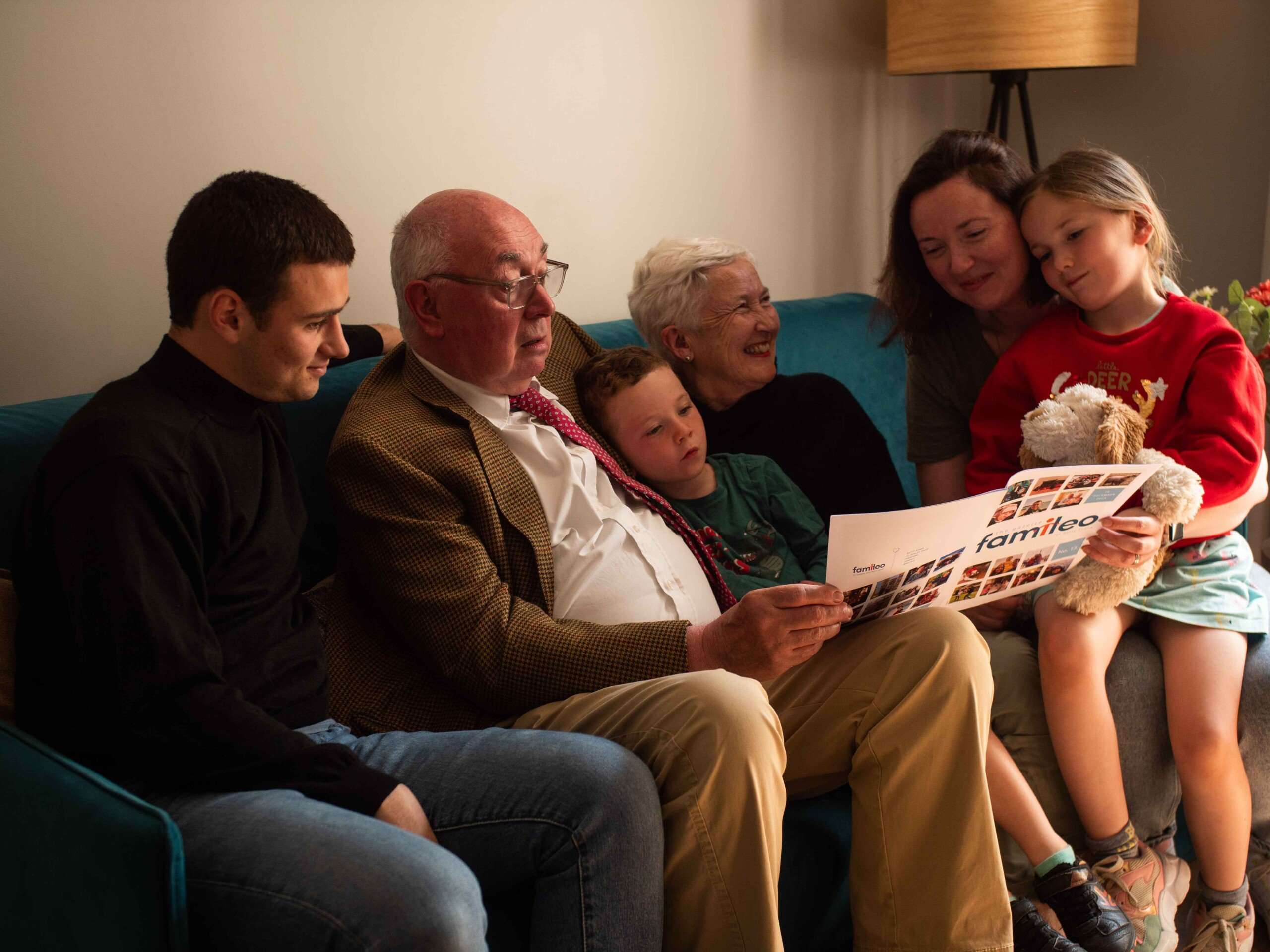 The app that spreads joy and reconnects people via creating family newspapers - Positive News