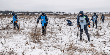 Three good things: projects clearing up junk that’s hidden from view