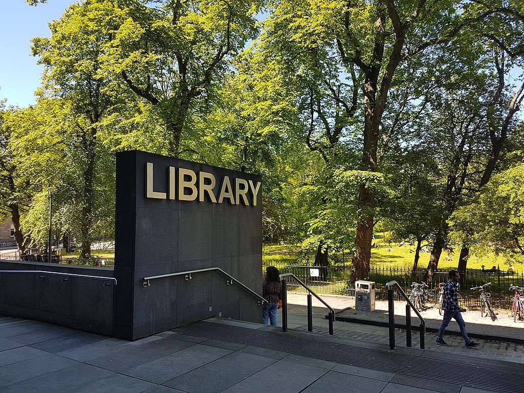 University of Edinburgh in “severe financial difficulty”