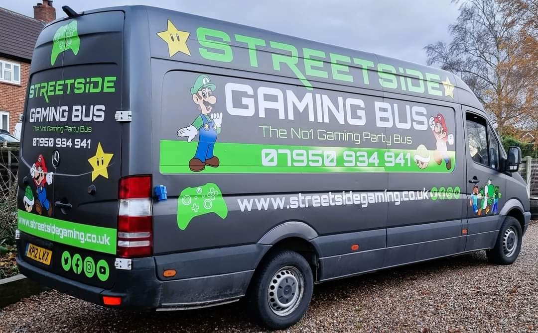 Experience Ultimate Mobile Gaming with the Braintree Gaming Bus